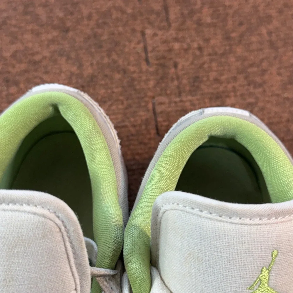 Jordan low se